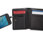 smartphone-charging-wallet